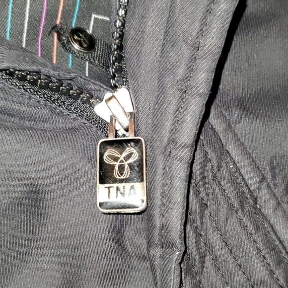 TNA Jacket - Aspen 🧥 - Picture 11 of 15